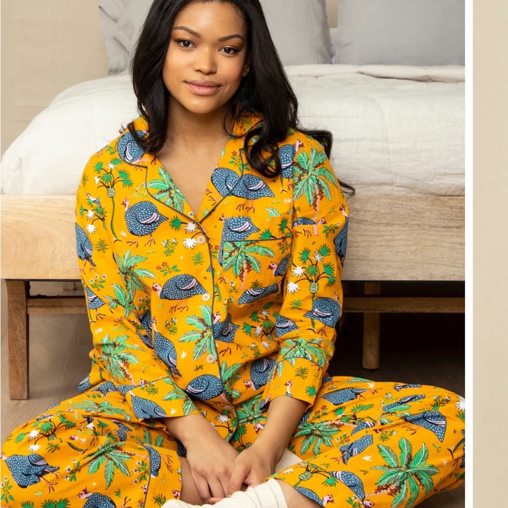 Printfresh long sleeve pajama set — Like New!!